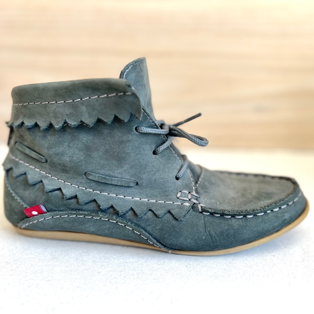 sz 8 Oliberte Steel Blue Grey Fringe Bootie Moccasin